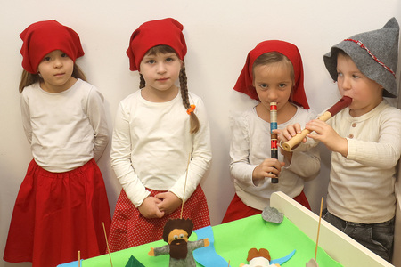 Tradicionalni slovenski zajtrk  vrtec Cerknica 12 Foto Ljubo Vukelič